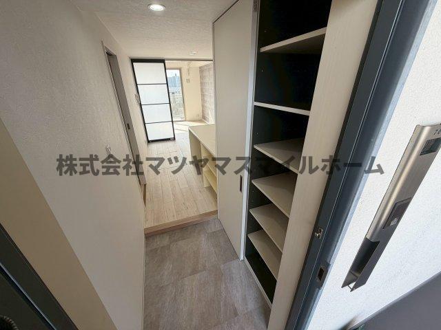 エスパシオ・ヒラソル（603） 玄関