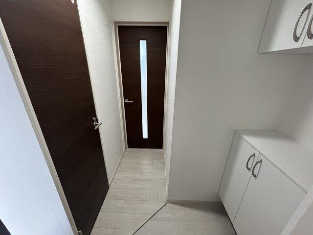 大東市南津の辺町アパート 玄関