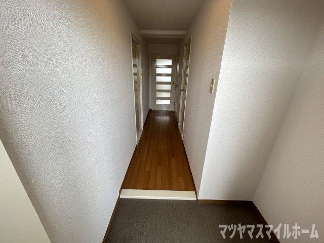 グランドールK（605） 玄関
