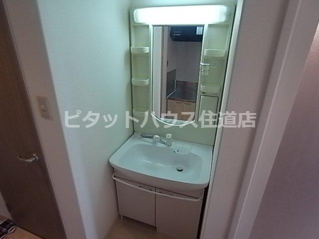 クレール鶴見（205） 洗面