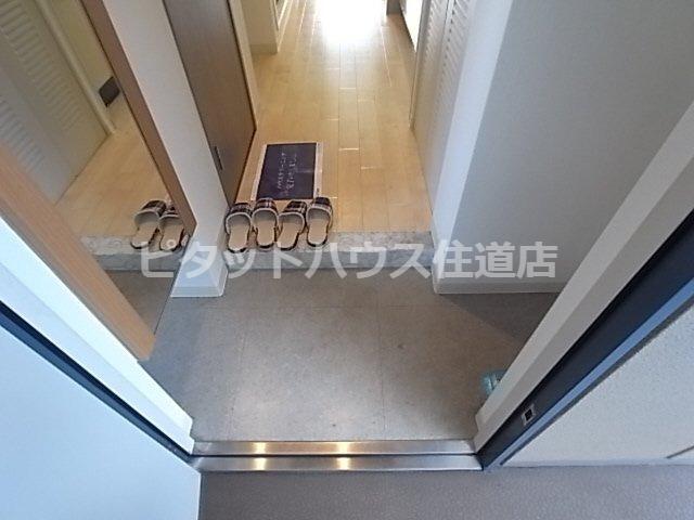 クレール鶴見（205） 玄関