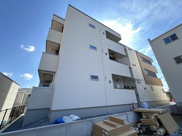フジパレス鴻池新田Ⅲ番館（302） 外観