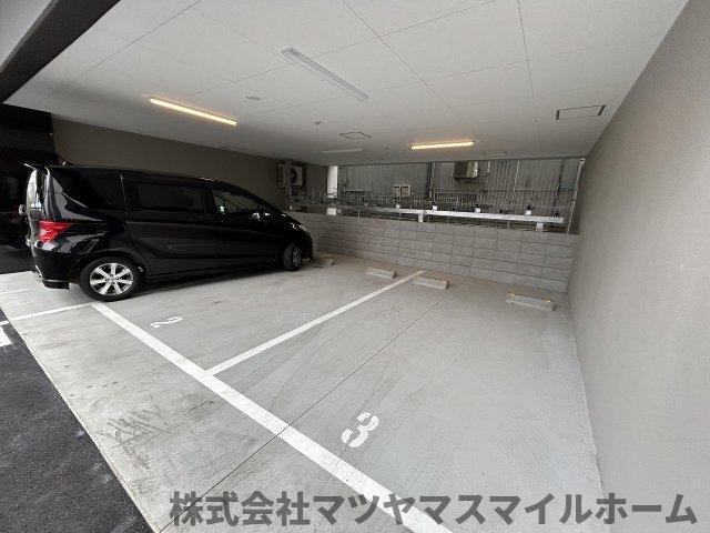 東大阪市菱江マンション 駐車場