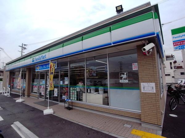 コンビニ