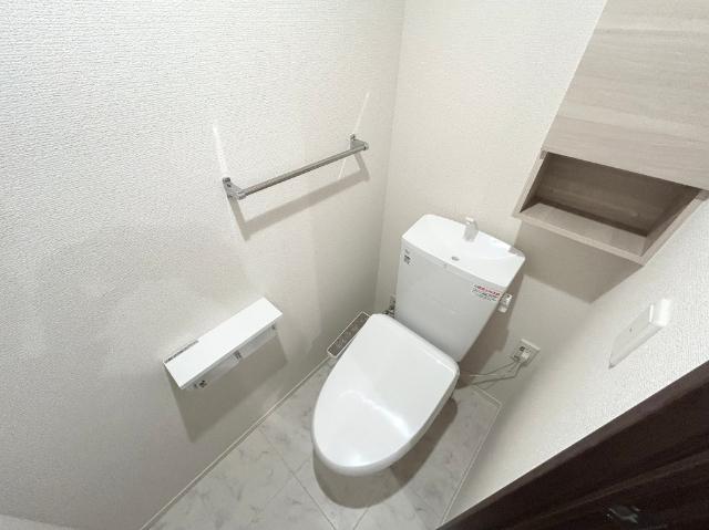 クラシスト三津屋南 トイレ