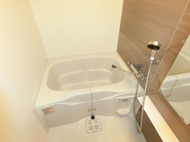 大阪市淀川区西三国マンション バス／シャワー