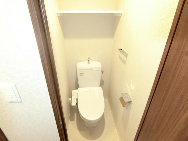 大阪市淀川区西三国マンション トイレ