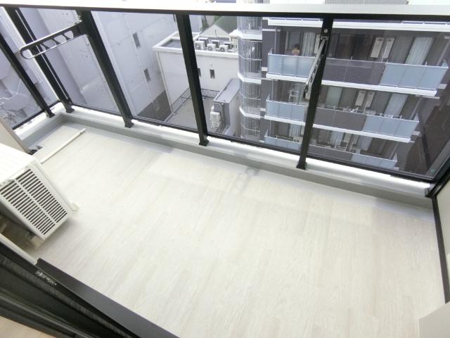 大阪市淀川区西中島マンション バルコニー