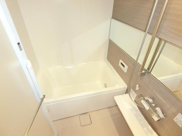 大阪市淀川区西中島マンション バス／シャワー