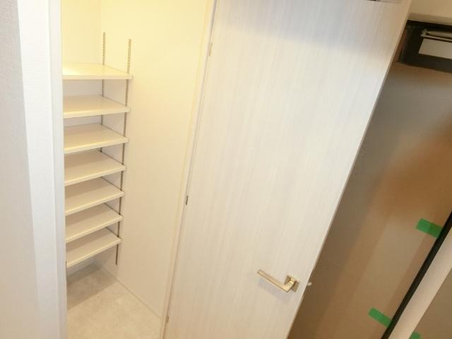 スプランディッド新大阪VⅢ 室内