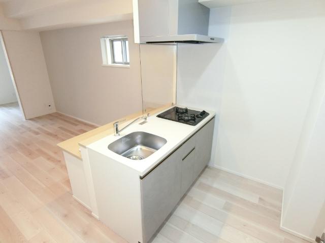 スプランディッド新大阪VⅢ キッチン