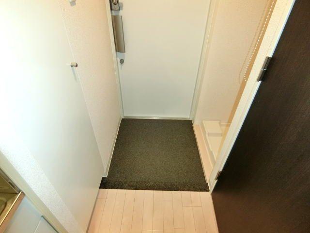 新大阪南グランドマンション 玄関