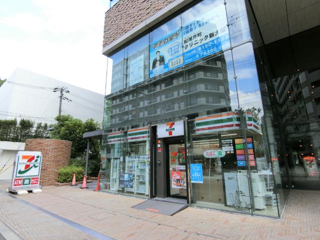 セブンイレブン新大阪ブリックビル店：201m