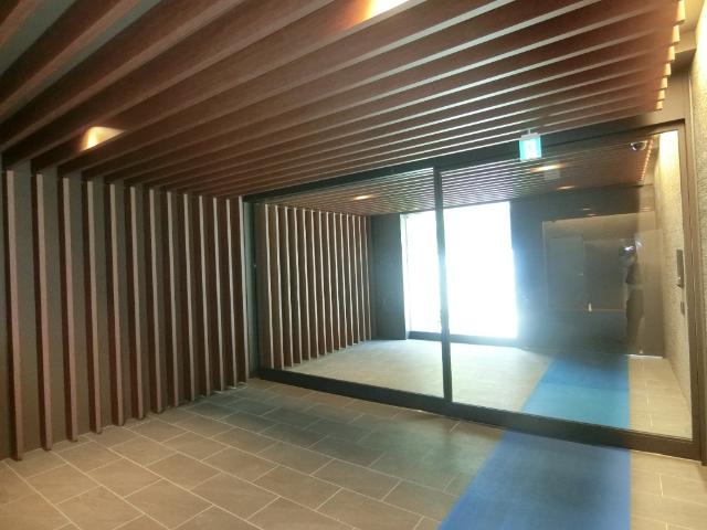 大阪市淀川区西中島マンション ロビー