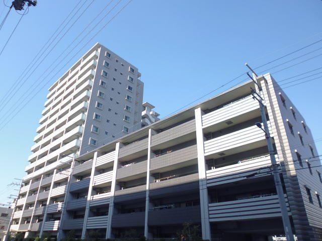 ライオンズ三国 外観