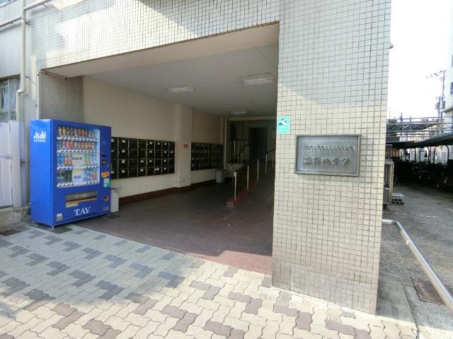 生野ハイツ エントランス