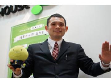 スタッフのサムネイル