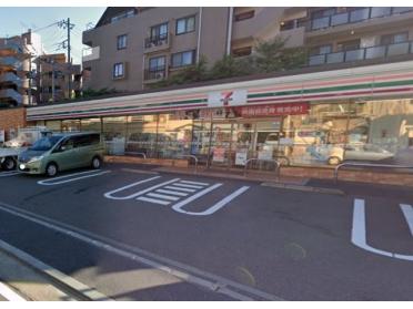 セブンイレブン横浜旭南本宿町店：106m