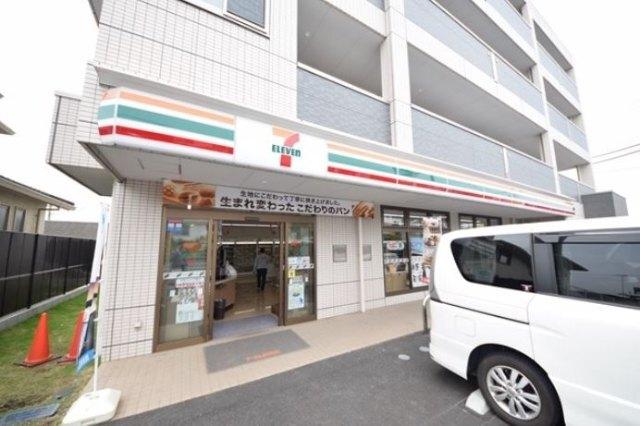 セブンイレブン横浜鶴ヶ峰本町南店：193m