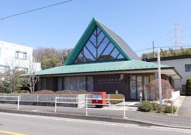横浜新橋郵便局：812m