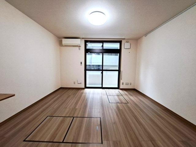 ルネス・カリヨン（204） 部屋画像