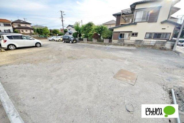 クレール相沢（103） 駐車場