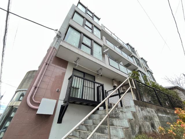 コパーズアプト鶴ヶ峰（201） 外観