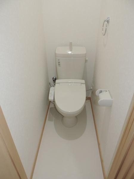 プリミエール常滑栄町（301） トイレ