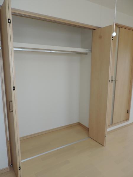 プリミエール常滑栄町（301） 収納