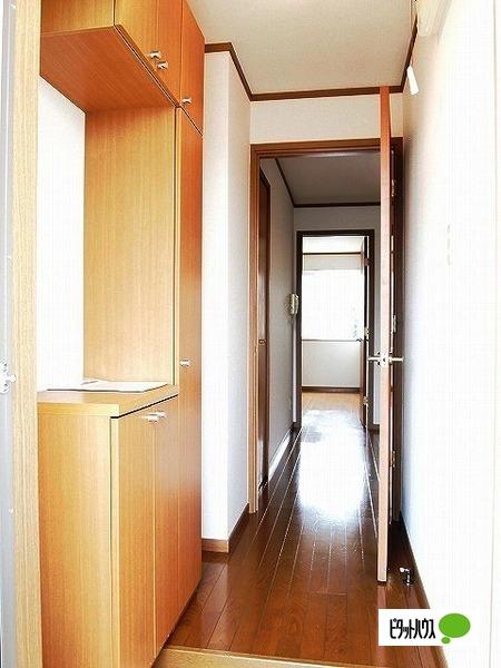 ミールムｉ（102） 玄関