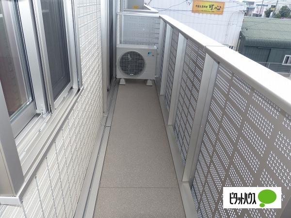 半田市瑞穂町アパート バルコニー
