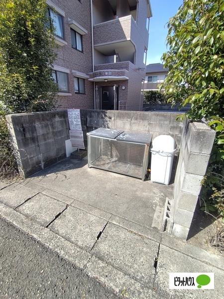 コーラル半田（102） 共有部分