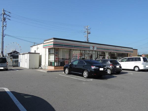 セブンイレブン南知多美浜町上野間店：373m
