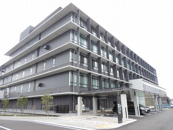 半田市役所：1017m
