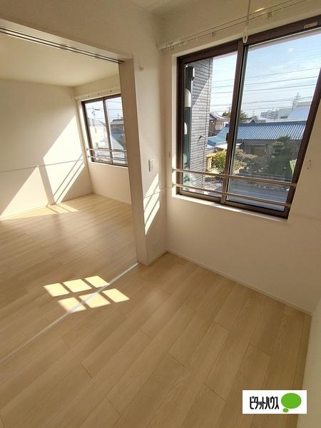 シャンポール新居（202） 部屋画像