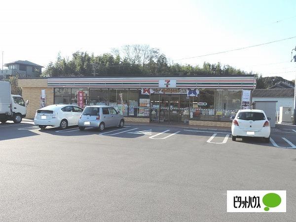 セブンイレブン阿久比椋岡店：585m