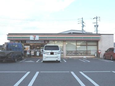 セブンイレブン半田瑞穂町店：101m