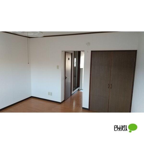 ハイム高川　C棟（205） 収納
