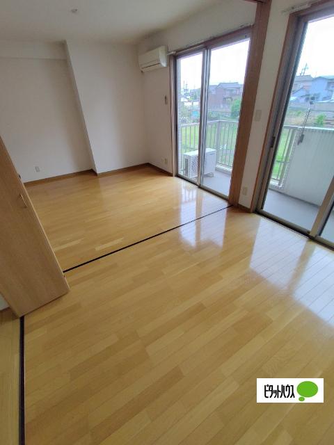 アデランテ（202） 部屋画像