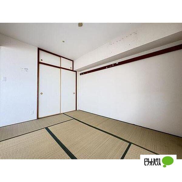 ライオンズタワー半田（1200） 収納