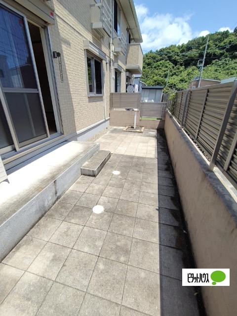 Canon house（102） 庭