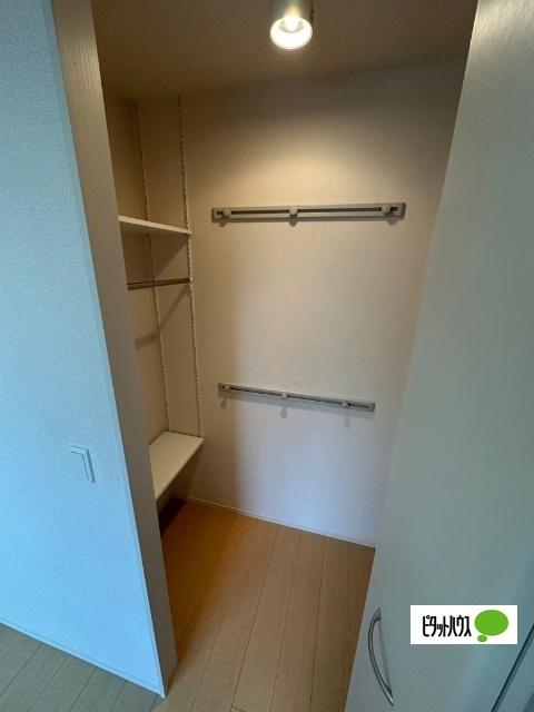 プロニティ峰東（103） 収納