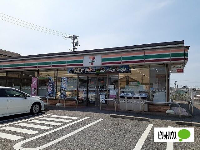 セブンイレブン常滑榎戸店：902m