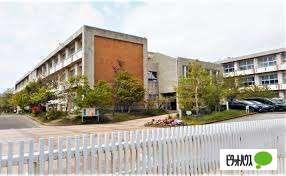 半田市立宮池小学校：1012m