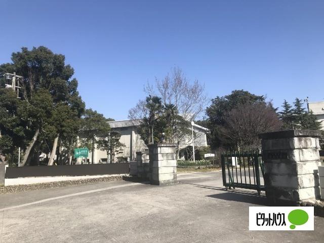 半田市立板山小学校：557m