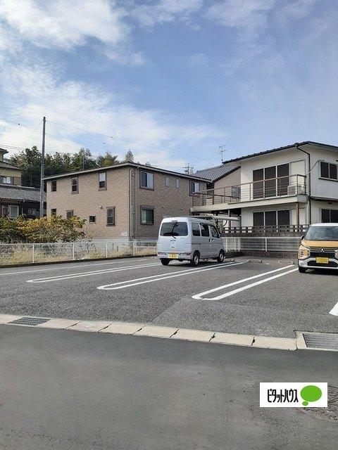 ガーデンデスパシオ（202） 駐車場