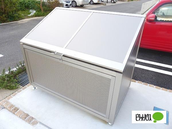アイリスB 物件画像