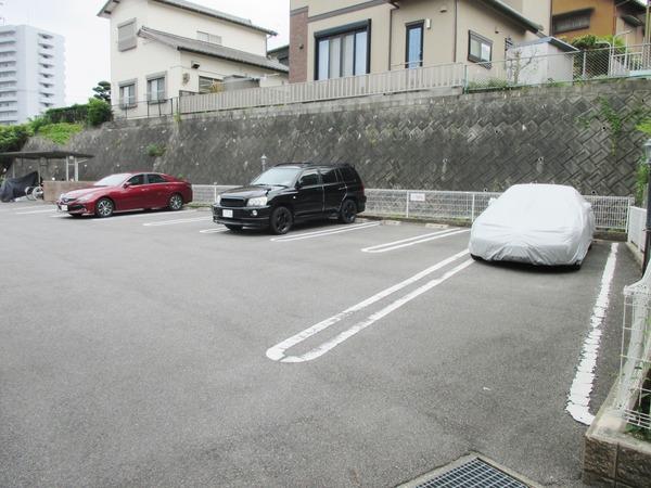 シュティールひなの A 物件画像