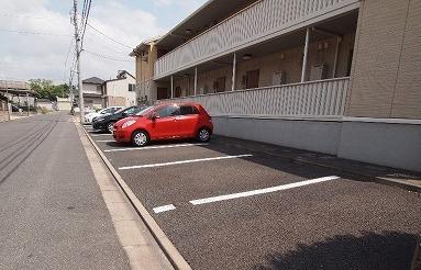 クレストヒルズ　A棟 物件画像