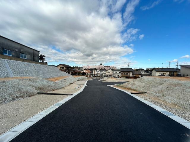車通りも少なく、お子様とのお散歩も安心してできる閑静な住宅地